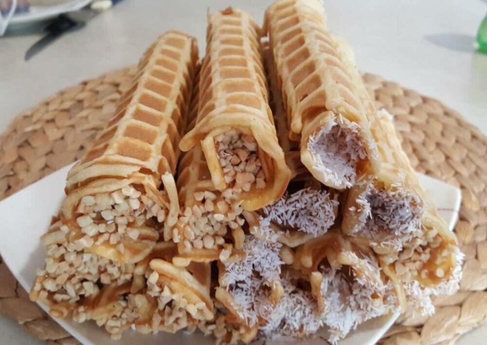 Вафельные трубочки со сгущенкой Вафельные трубочки со сгущенкой