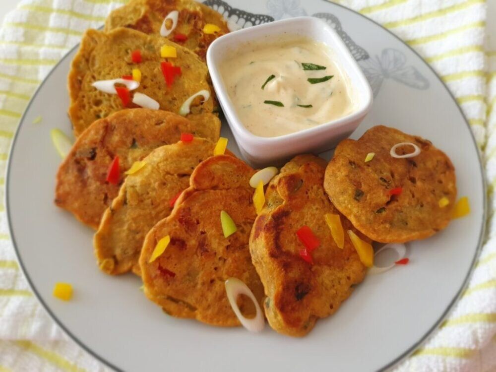 Нутовые оладьи с морским вкусом